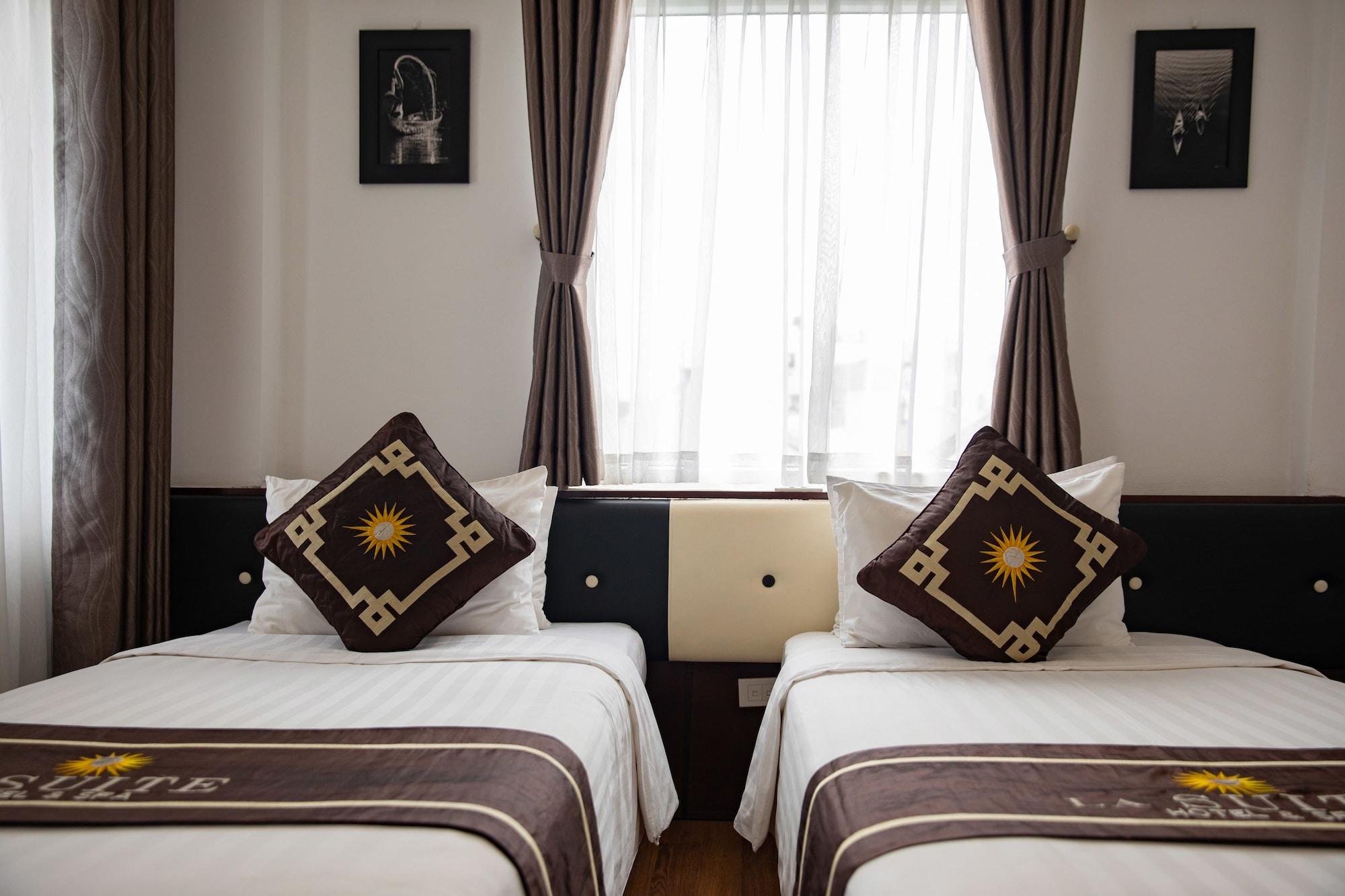 La Suite Hotel Hanoi Exterior photo
