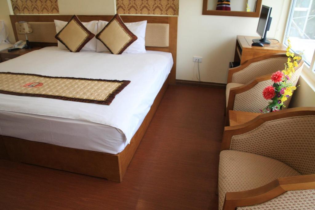 La Suite Hotel Hanoi Exterior photo
